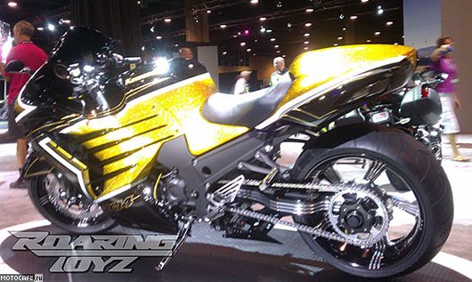 2012 Kawasaki ZZR1400 – первый тюнинг-байк от Roaring Toyz