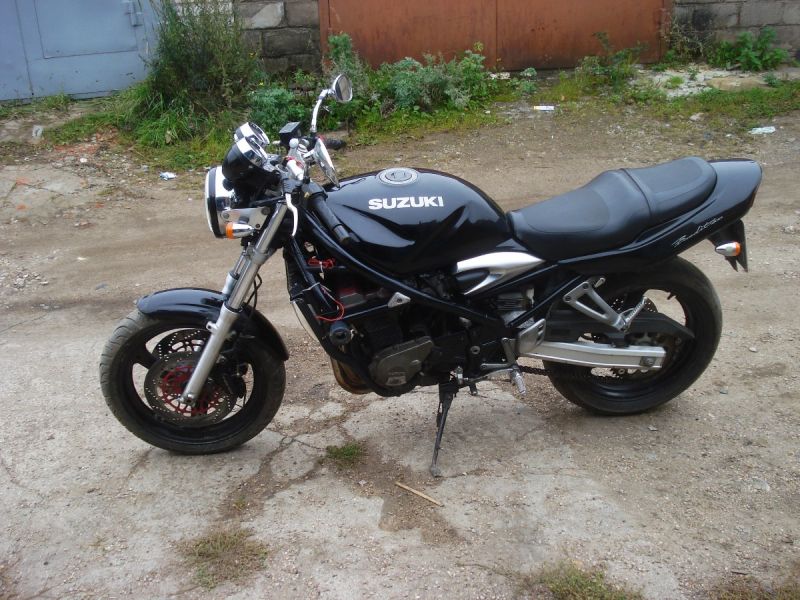 Suzuki Bandit 400 1