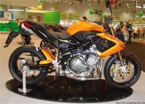 Benelli TNT 899 Light 1130cc