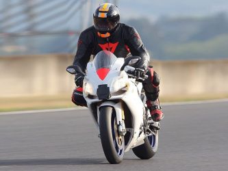 aprilia rsv4 2009 mugello