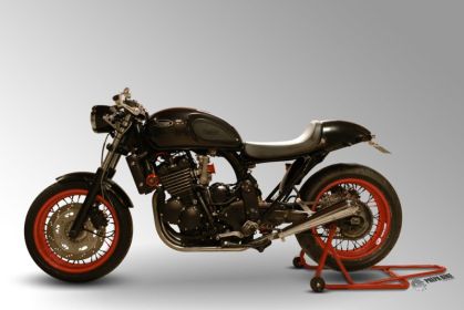Каферейсер Triumph Legend CR
