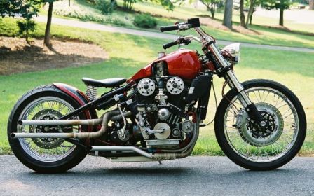 Кастом-байк Crossbreed Cycles Alfabeast
