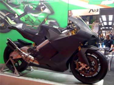 EICMA 2009 - 500-кубовый гоночный байк от Suter.