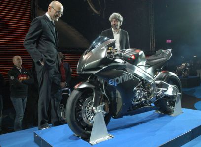 Презентация мотоцикла Aprilia RSV4