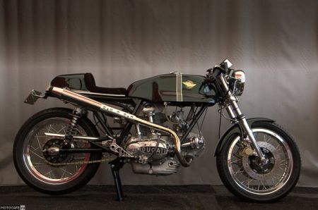 Ducati 750 Sport Desmo Special