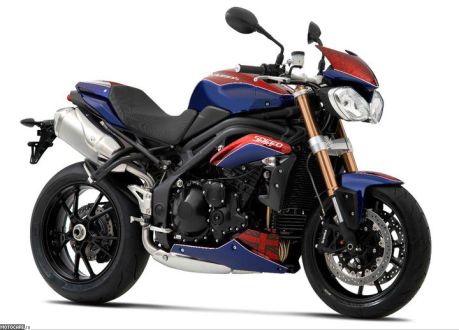 500-тысячный серийный Triumph будет продан с аукциона