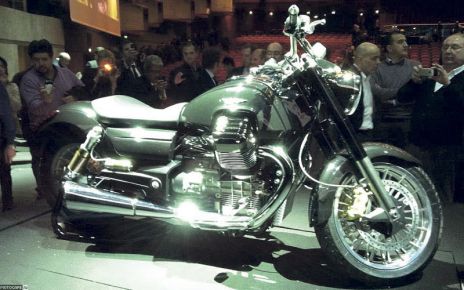 Презентация обновленного Moto Guzzi California