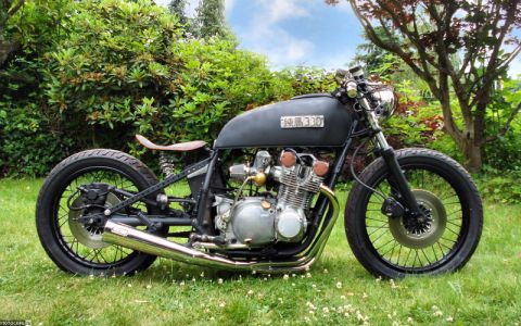 Suzuki GS750 Rat Bobber