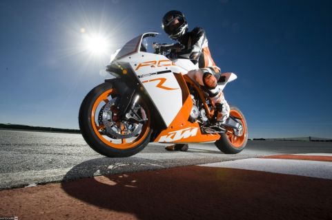 2011 KTM RC8 R