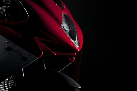 Новые фотографии MV Agusta F3 2011