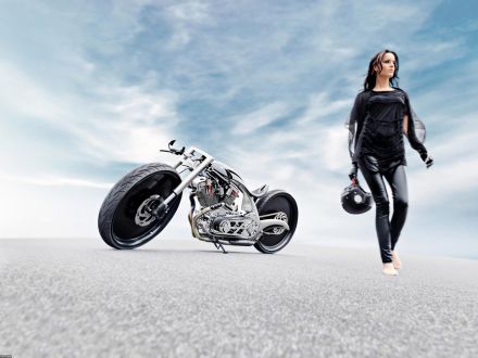 Akrapovic Custom Exhaust Line - новая линейка глушителей для чопперов