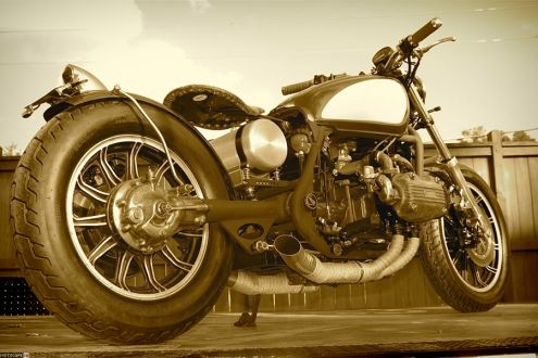 Круизер-минималист Ol’ Sparky на базе Gold Wing