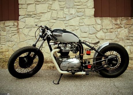 Кастом Fighter на базе Triumph от Helrich Custom Cycles