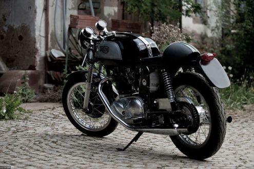 Каферейсер 1963 Triton