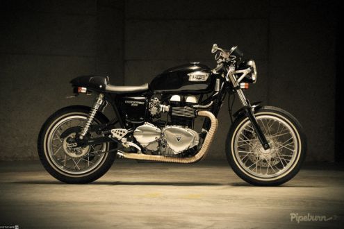 Каферейсер 2006 Triumph Thruxton
