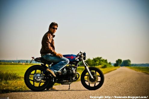 Стильный оппозит. Каферейсер BMW R80 1988