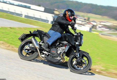 2012 KTM 690 Duke