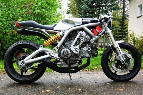 b_500_330_16777215_00_images_stories_news_motocycles_news_076_streetfighter_janne-leiman-ducati-jlm-996-compressore.jpg