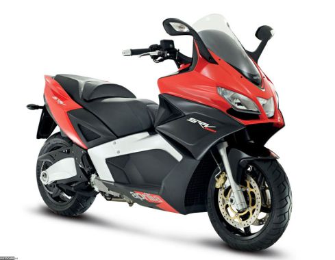 Aprilia покажет на EICMA 2011 свой самый большой скутер