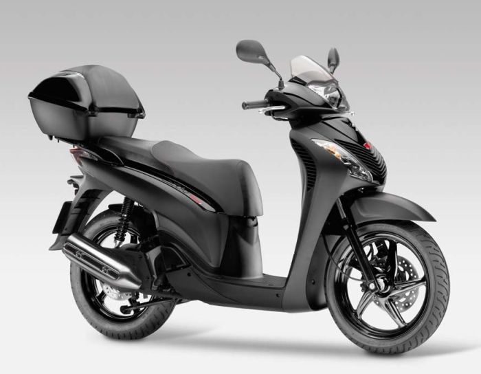 Honda SH125, SH150 и SH300 2010 