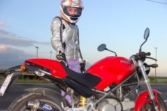 Ducati 400 Monster «байк для жены»