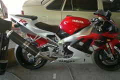 Yamaha YZF-R1 «дурмашина»