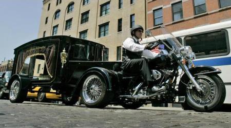 В последнюю поездку только на Harley-Davidson