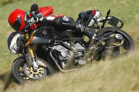 Benelli TnT 899 Cafe Racer 2010 - Автор фото Vincent Boyer