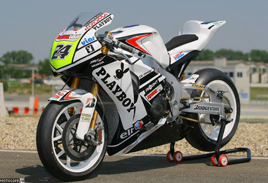 Экспериментальный Fireblade команды LCR Honda