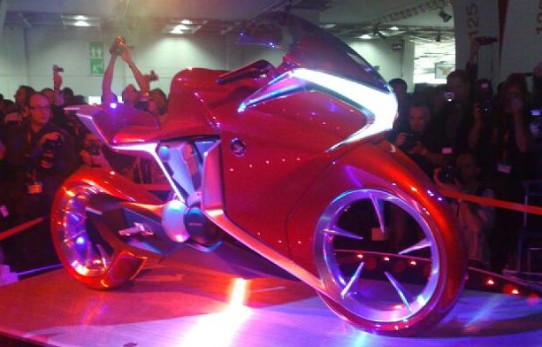 Концепт Honda V4