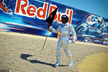 MotoGP. Девятый этап. Гран-При США. Лагуна Сека - земля Лоренцо