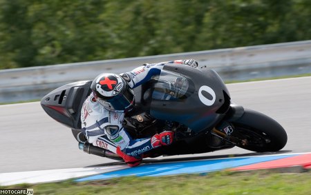 Jorge Lorenzo Yamaha M1 2011