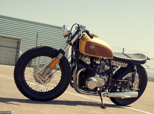 Стрит-трекер из Kawasaki KZ550