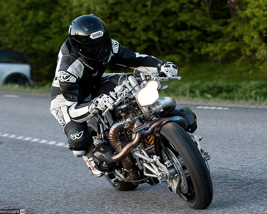 Stellan Egeland Slugger BMW HP2 Sport