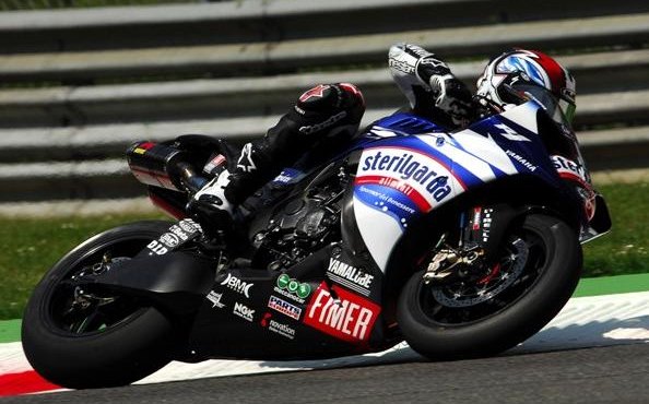 Ben Spies на мотоцикле Yamaha R1